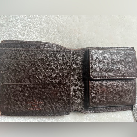 Sold Louis Vuitton men wallet - Picture 4 of 14